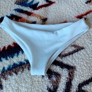 White ribbed bikini bottoms